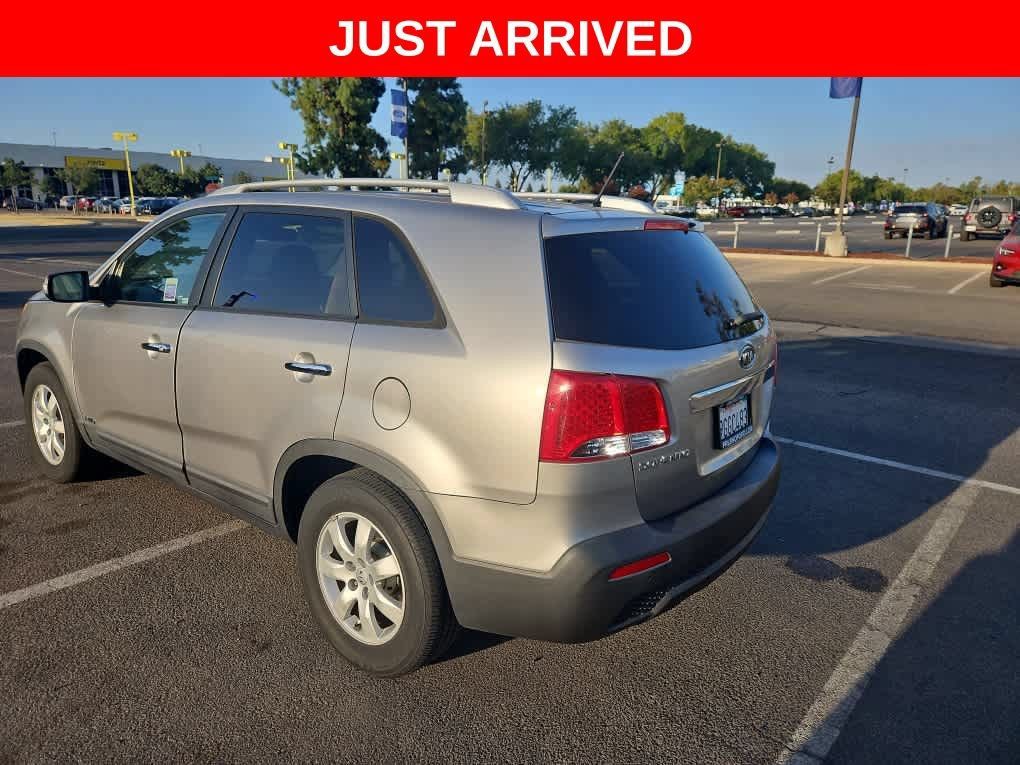 Used 2013 Kia Sorento LX w/ Convenience Pkg AWD/4WD image 5