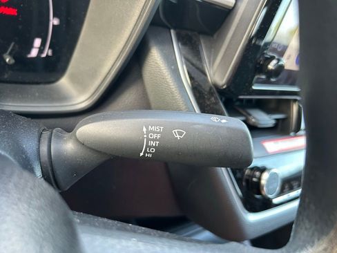 Used 2026 Toyota Corolla LE image 20