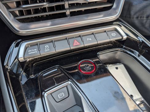 Used 2023 Audi e-tron GT Premium Plus image 61