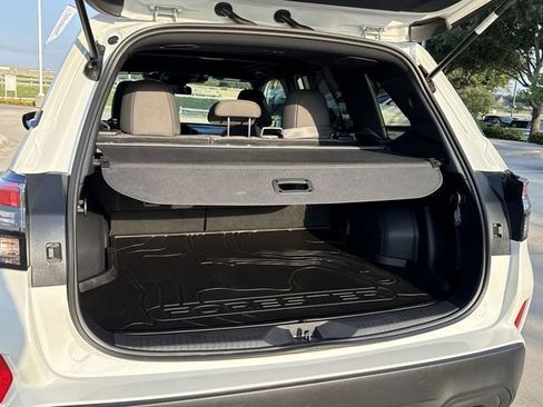 Used 2026 Subaru Forester Premium AWD/4WD image 13