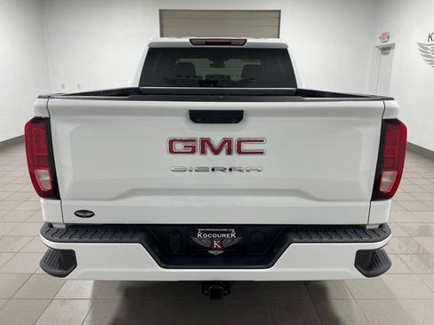 Used 2024 GMC Sierra 1500 Pro w/ Graphite Edition AWD/4WD image 5