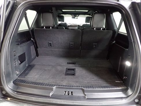 Used 2021 Ford Expedition Max Limited AWD/4WD image 16