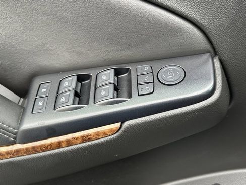 Used 2017 Chevrolet Tahoe Premier image 21