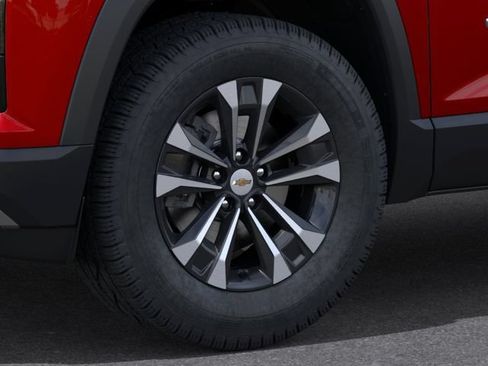 New 2027 Chevrolet Equinox LT w/ Convenience Package II FWD image 9