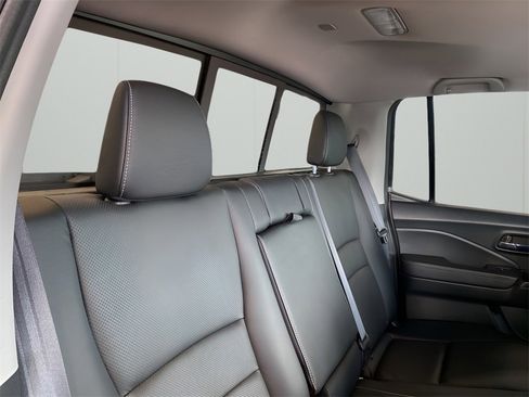 Used 2023 Honda Ridgeline RTL-E image 17