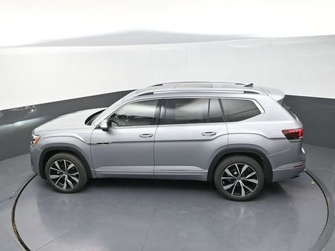 Used 2026 Volkswagen Atlas SEL Premium R-Line AWD/4WD image 24
