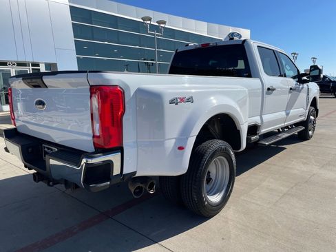 Used 2024 Ford F350 XLT image 6
