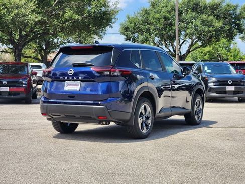 New 2026 Nissan Rogue SV w/ SV Premium Package image 3