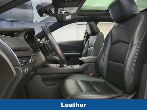 Used 2023 Cadillac XT4 Sport w/ Cold Weather Package AWD/4WD image 10