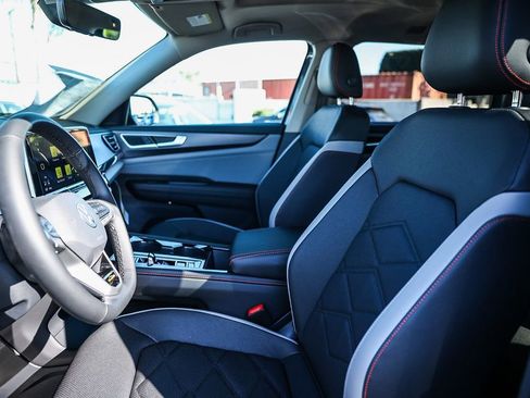 New 2026 Volkswagen Atlas Peak Edition image 34