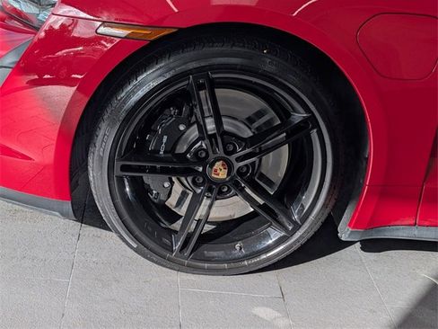 Used 2021 Porsche Taycan 4S image 5