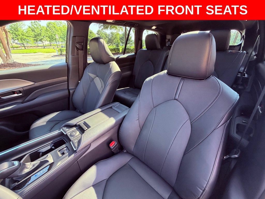 Used 2026 Toyota Grand Highlander AWD Hybrid image 15