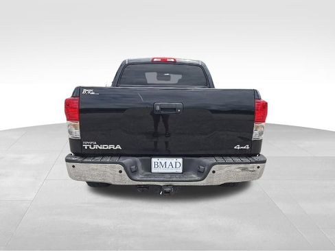 Used 2012 Toyota Tundra Limited w/ Platinum Pkg AWD/4WD image 13