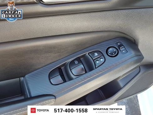 Used 2024 Nissan Altima 2.5 SV AWD/4WD image 16