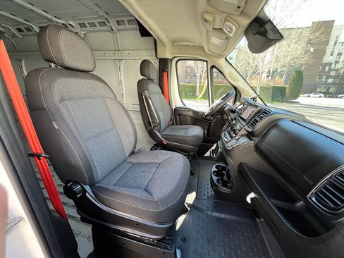 Used 2023 RAM ProMaster 3500 w/ Fleet Safety Group image 28