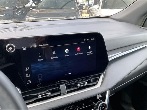Used 2025 Chevrolet Equinox LT FWD image 32