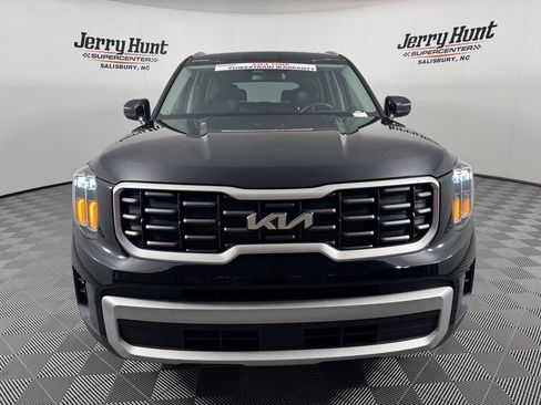 Used 2024 Kia Telluride S w/ S Sunroof Package FWD image 4