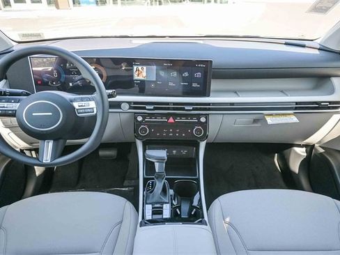 New 2026 Hyundai Tucson SEL image 14