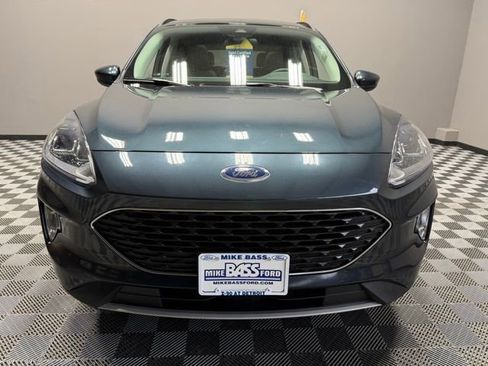 Used 2022 Ford Escape SEL image 3