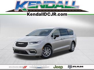 New 2026 Chrysler Pacifica Select 360° Tour