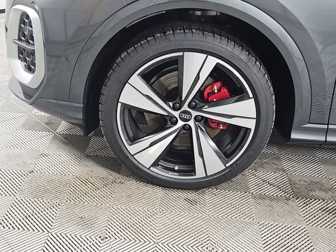 New 2026 Audi SQ5 Premium Plus image 11