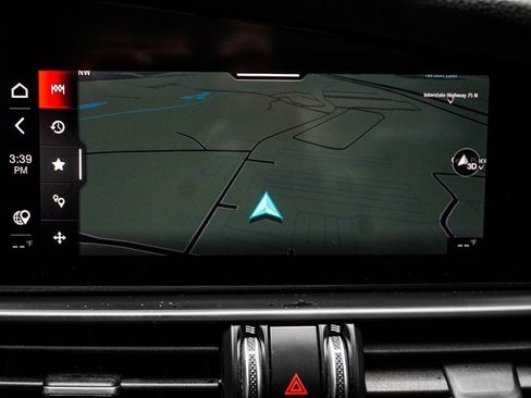 Used 2023 Alfa Romeo Giulia Veloce image 26