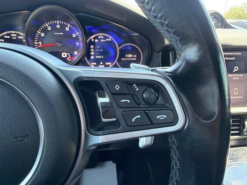 Used 2020 Porsche Cayenne AWD/4WD image 28