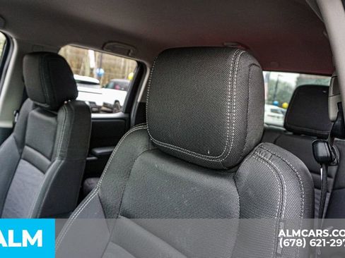 Used 2022 Nissan Frontier SV image 17