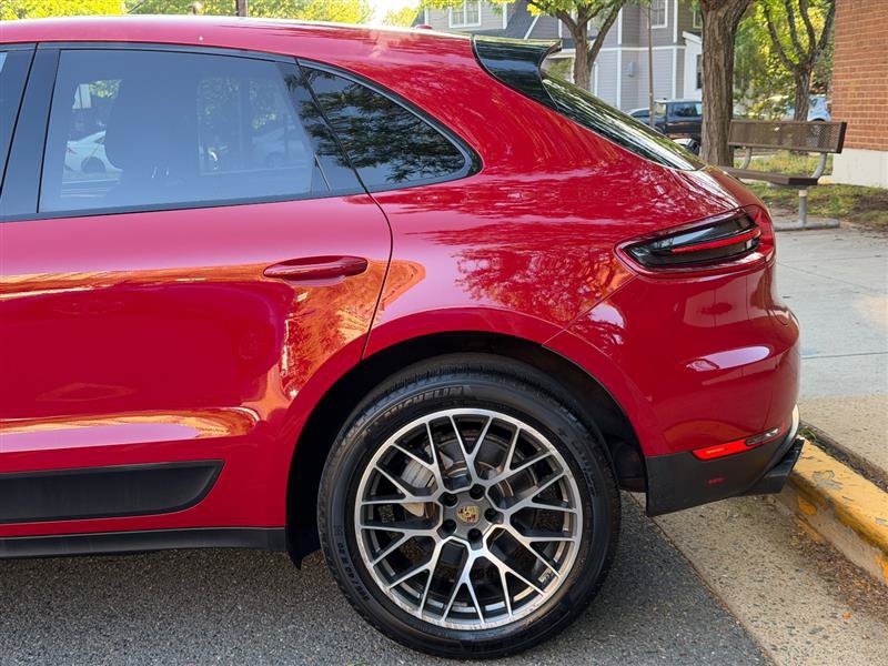 Used 2016 Porsche Macan S AWD/4WD image 12