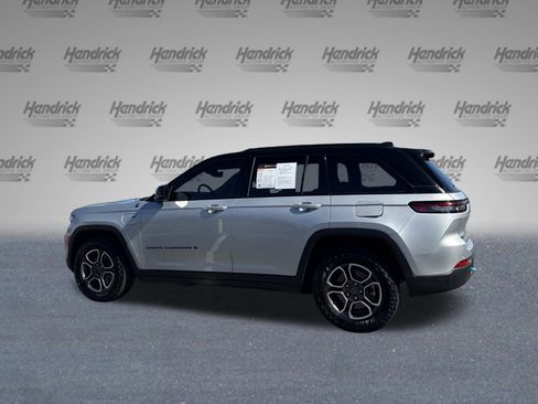 Used 2023 Jeep Grand Cherokee Trailhawk w/ Luxury Tech Group III image 6