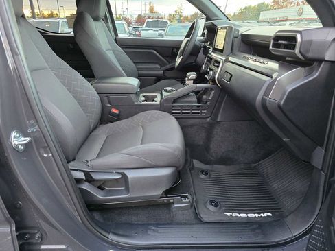 Certified 2025 Toyota Tacoma SR5 w/ SR5 Upgrade Package image 14