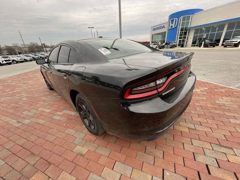 Used 2022 Dodge Charger SXT image 14
