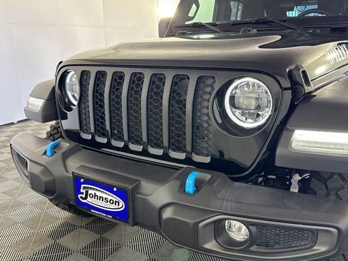 Used 2023 Jeep Wrangler Unlimited w/ Cold Weather Group AWD/4WD image 47