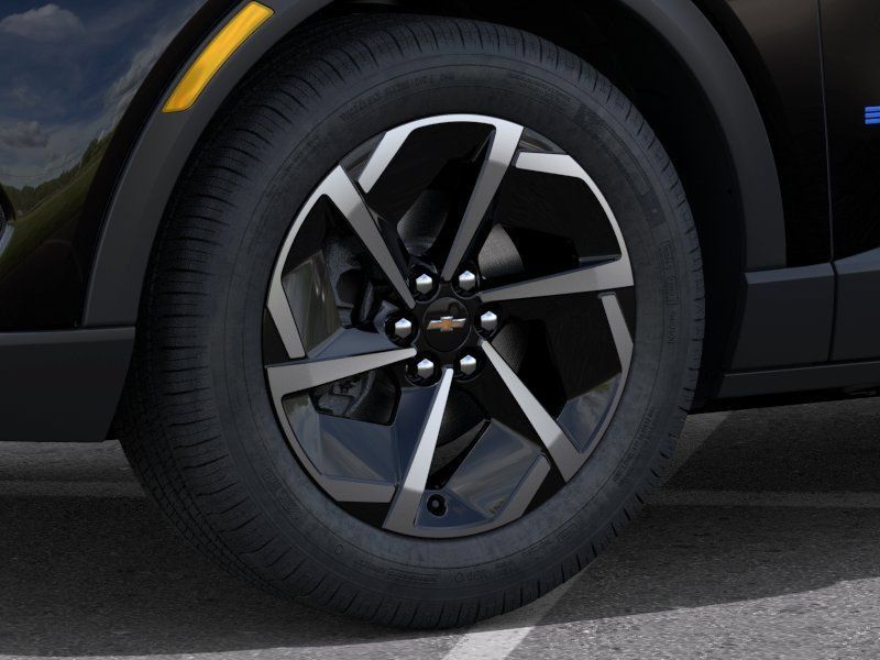 New 2026 Chevrolet Equinox EV LT w/ Comfort Package FWD image 9