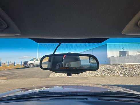 Used 2005 Chevrolet Silverado 1500 W/T image 22