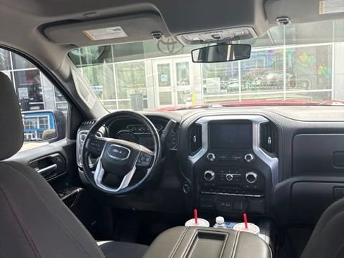 Used 2020 GMC Sierra 1500 Elevation w/ Elevation Value Package AWD/4WD image 6