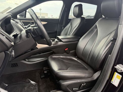 Used 2020 Lincoln Nautilus Premier AWD/4WD image 19