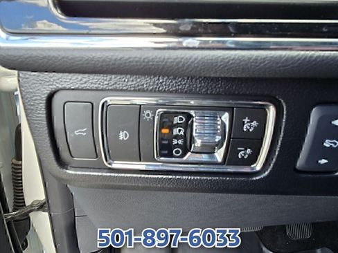 Used 2024 Lincoln Navigator Reserve AWD/4WD image 32