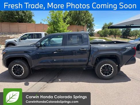 Used 2024 Toyota Tacoma TRD Off-Road w/ TRD Off Road Upgrade Package AWD/4WD image 4