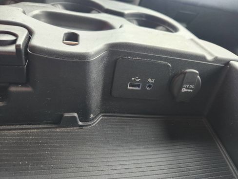 Used 2013 RAM 1500 Express AWD/4WD image 25