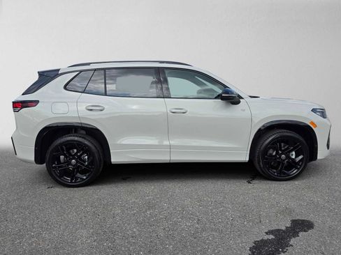 New 2026 Volkswagen Tiguan SE R-Line AWD/4WD image 2