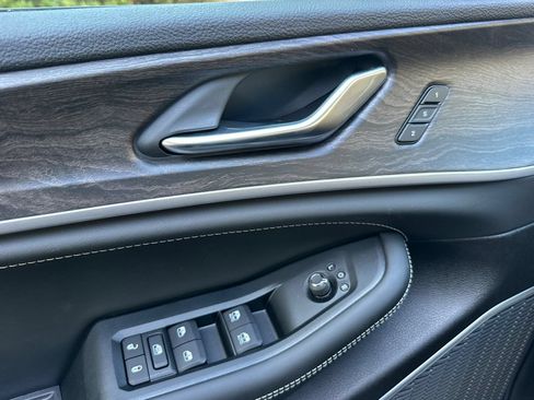 New 2026 Jeep Grand Cherokee Limited AWD/4WD image 10