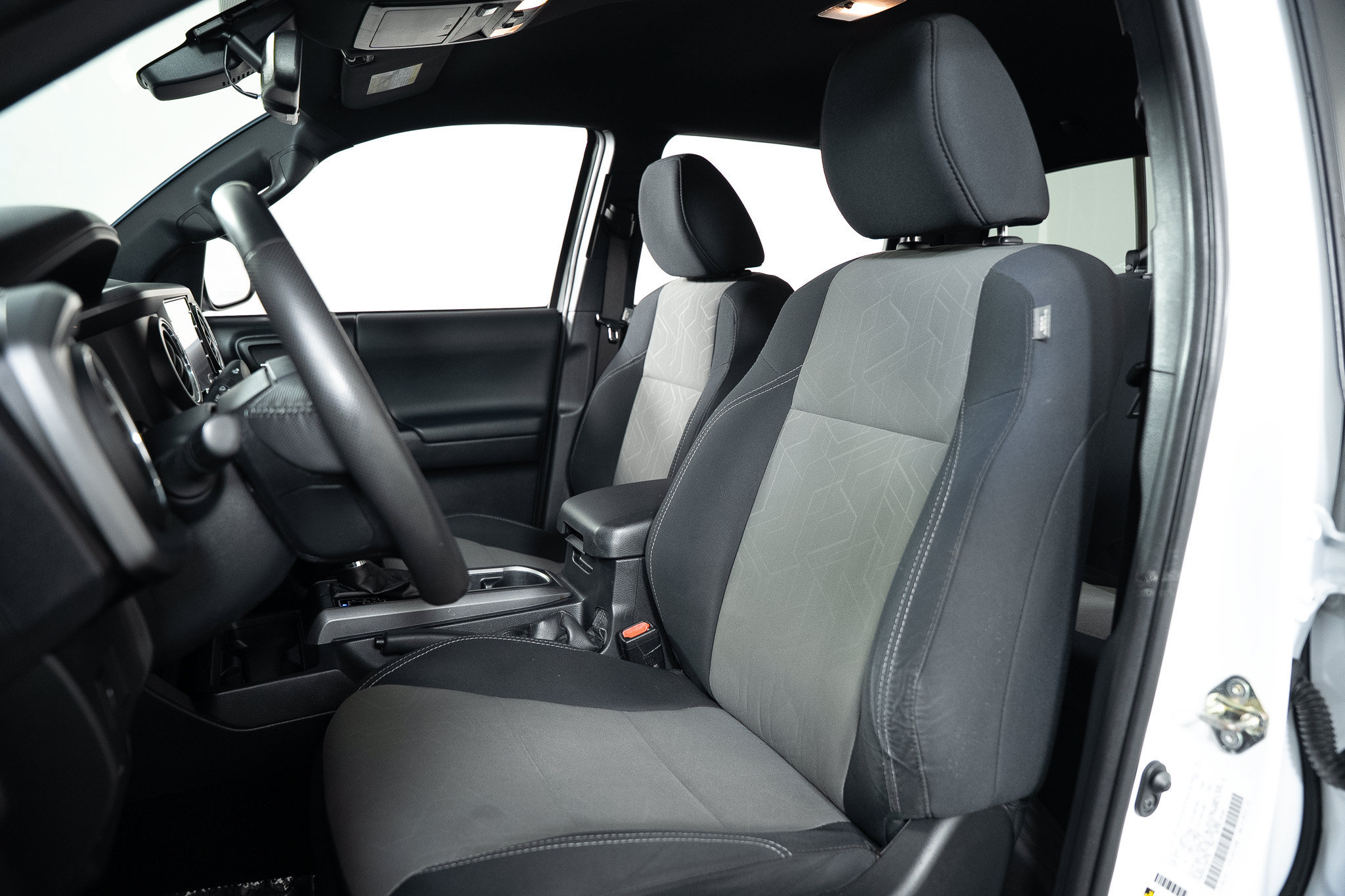 Used 2020 Toyota Tacoma TRD Sport RWD image 22