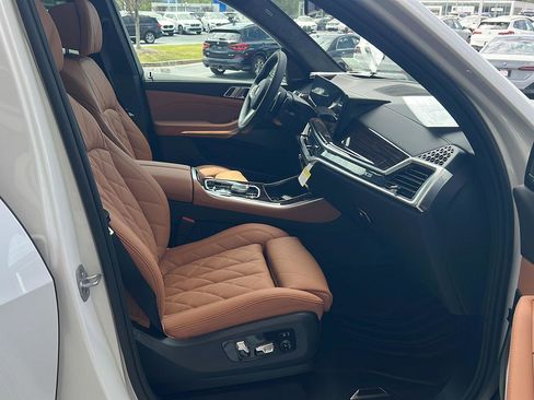 New 2026 BMW X5 xDrive50e w/ M Sport Package AWD/4WD image 14