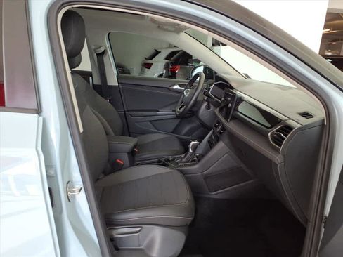 Used 2025 Volkswagen Taos SE image 20