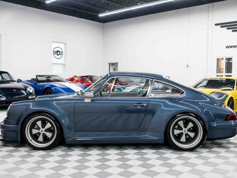Used 1991 Porsche 911 Carrera image 10