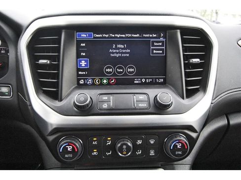 Used 2023 GMC Acadia SLE w/ Driver Convenience Package image 22