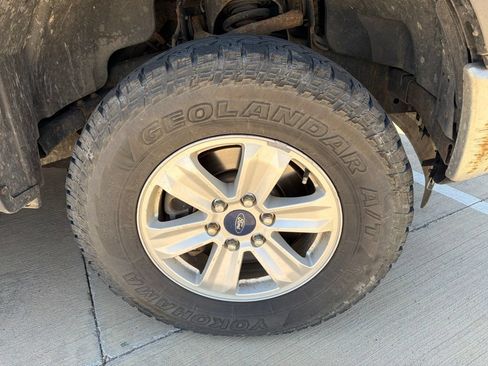Used 2016 Ford F150 XLT AWD/4WD image 8