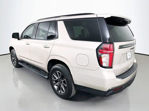 Used 2021 Chevrolet Tahoe Z71 w/ Luxury Package image 7