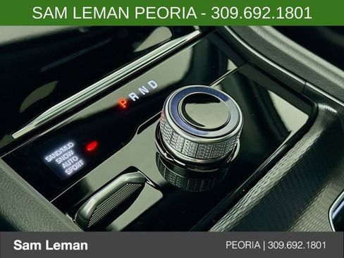 New 2026 Jeep Grand Cherokee Altitude image 17